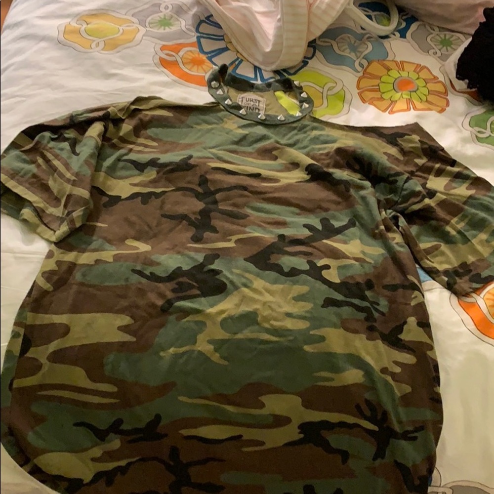 Army t shirt